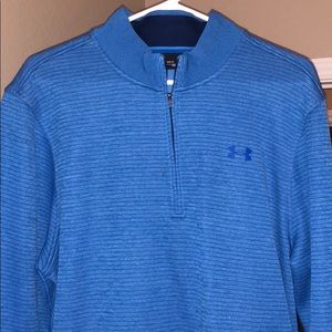 Very soft pullover Under Armour sweat shirt